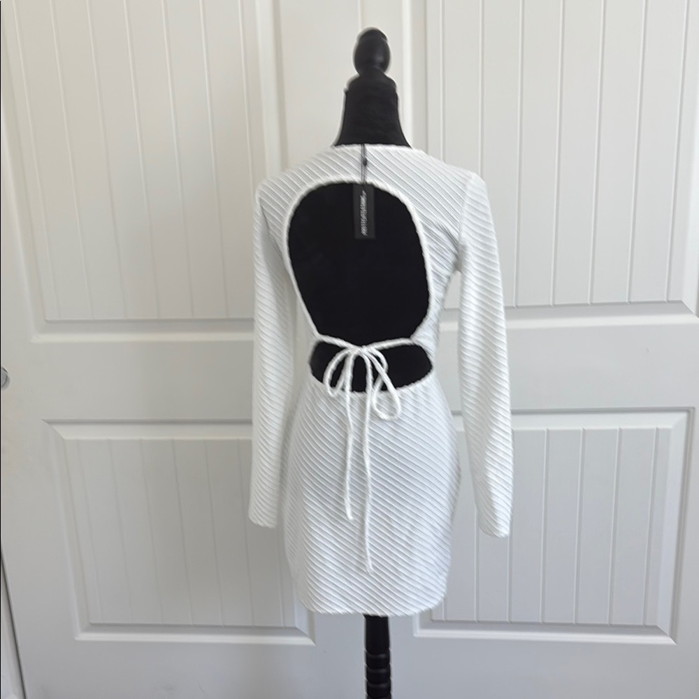 PrettyLittleThing Monochrome Striped Long Sleeve Dress